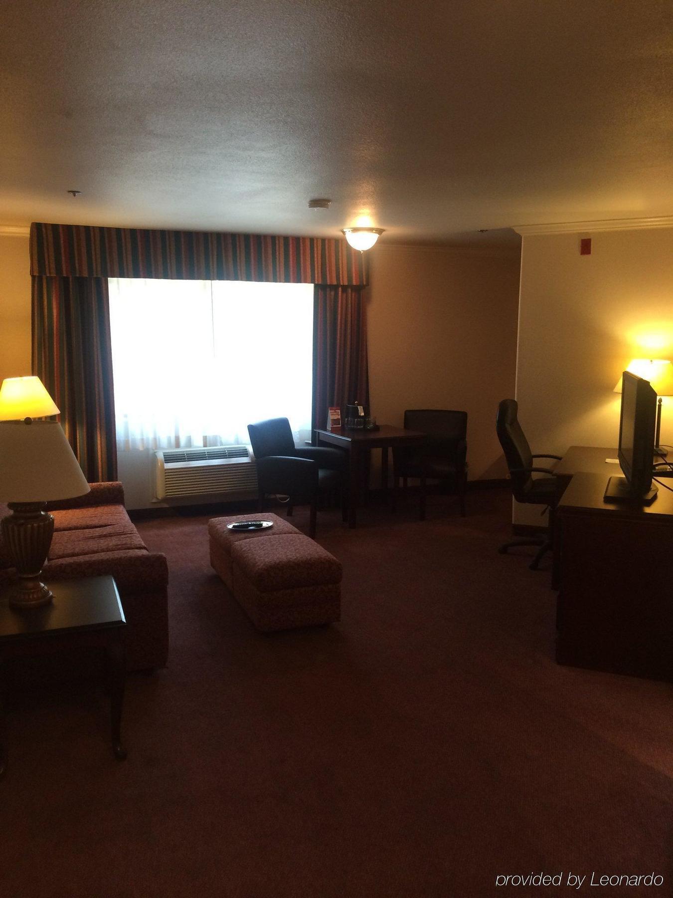 Holiday Inn Selma - Swancourt Dış mekan fotoğraf