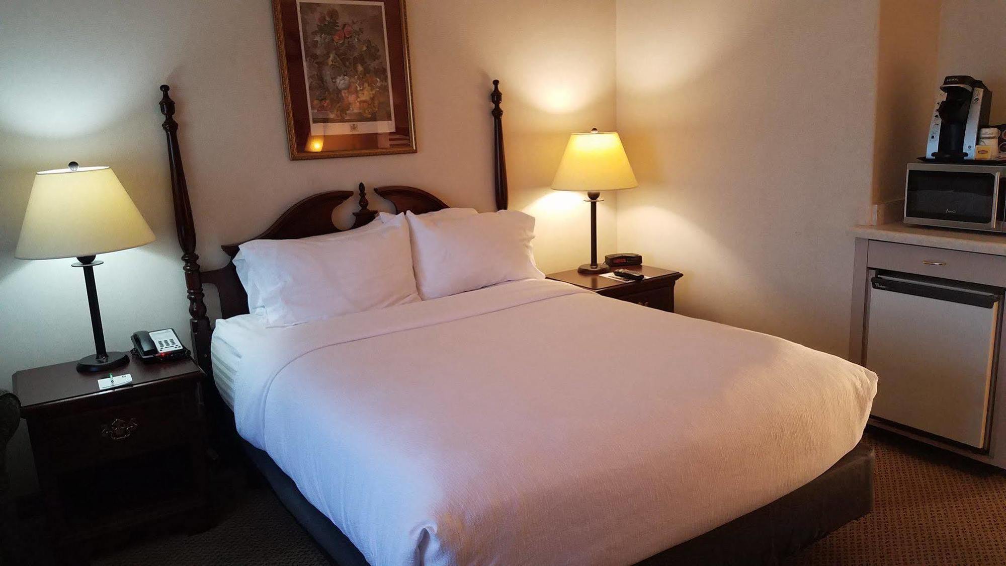 Holiday Inn Selma - Swancourt Dış mekan fotoğraf